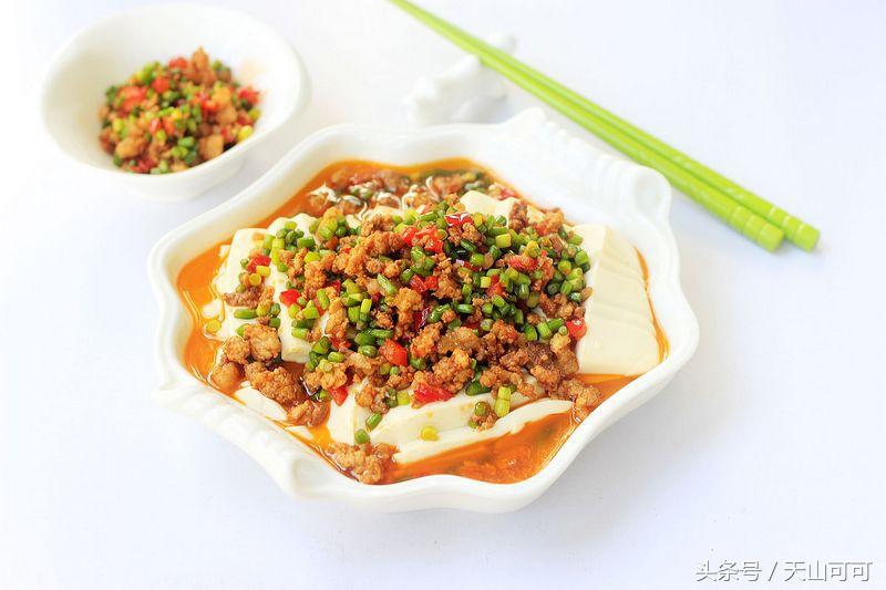 豆腐这样做，滑嫩又开胃，上桌就光盘，这做法第一次见