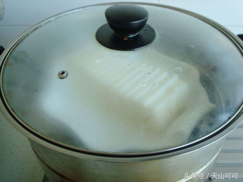 豆腐这样做，滑嫩又开胃，上桌就光盘，这做法第一次见