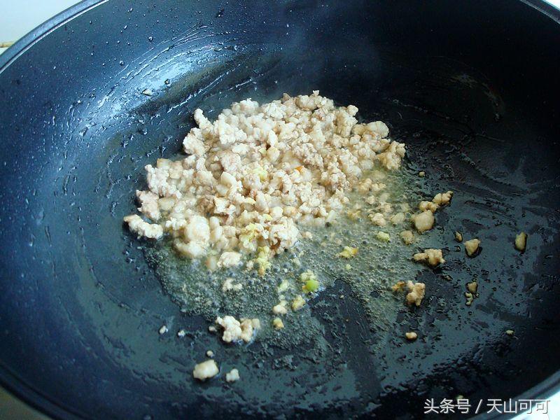 豆腐这样做，滑嫩又开胃，上桌就光盘，这做法第一次见