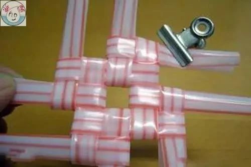 塑料带手工编织篮子收纳筐,塑料袋收纳筐