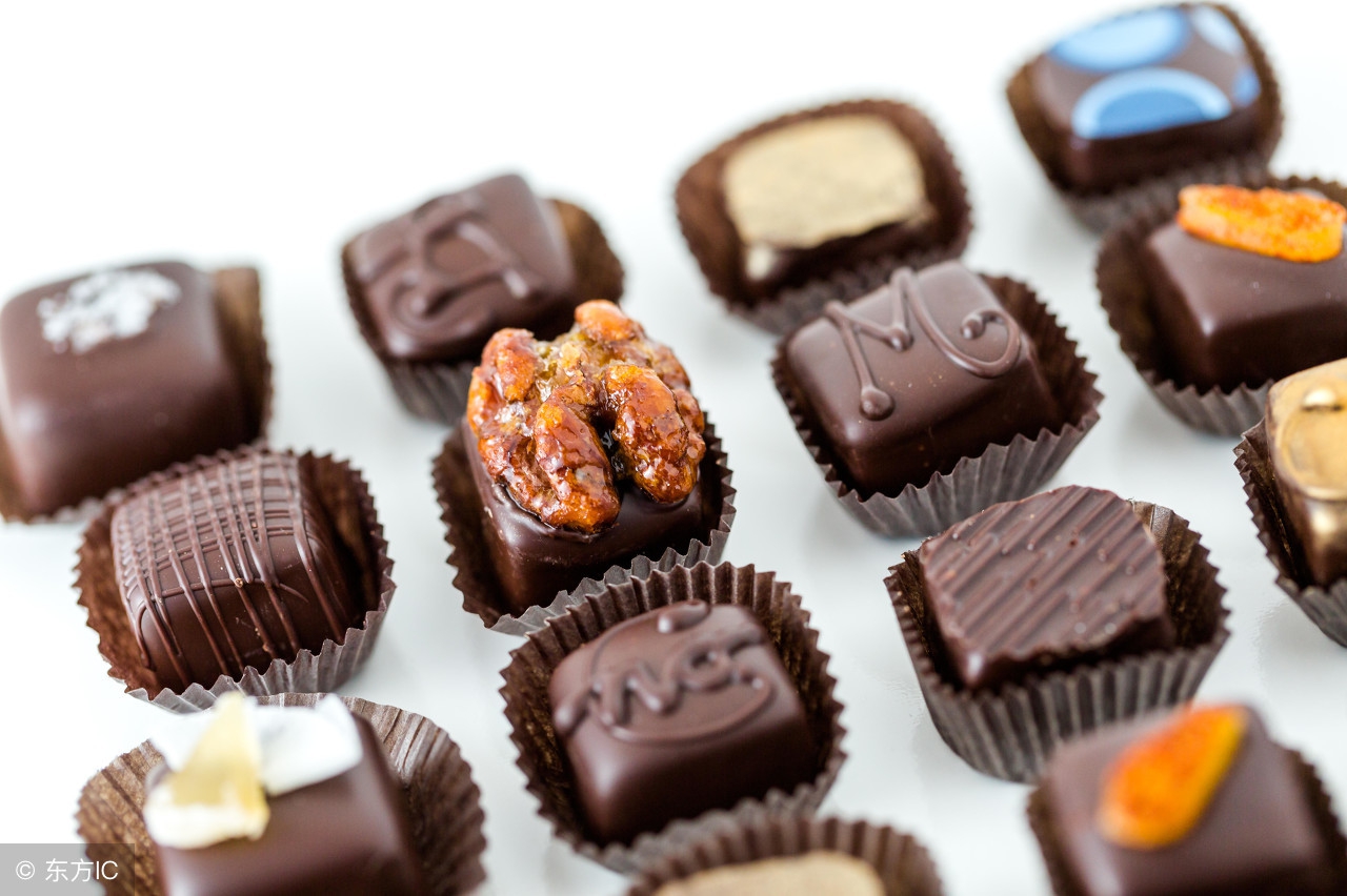 巧克力的味道是苦是甜,巧克力最原始的味道是苦的吗