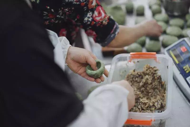 杭州网红青团店,杭州濮家新村青团