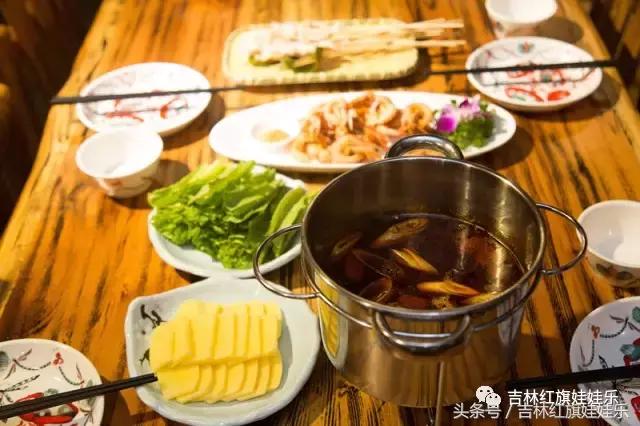 这家藏在吉林市CBD商圈的“深夜食堂”2.0版,和剧里的不太一样