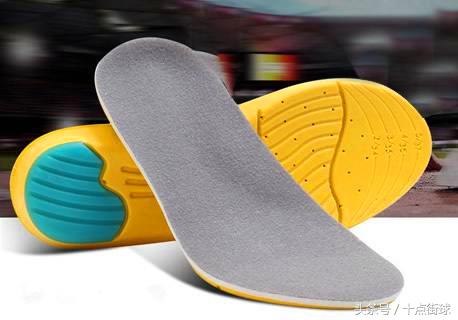 詹姆斯身上最隐秘、价值百万的黑科技：球鞋可以送，鞋垫绝不行！