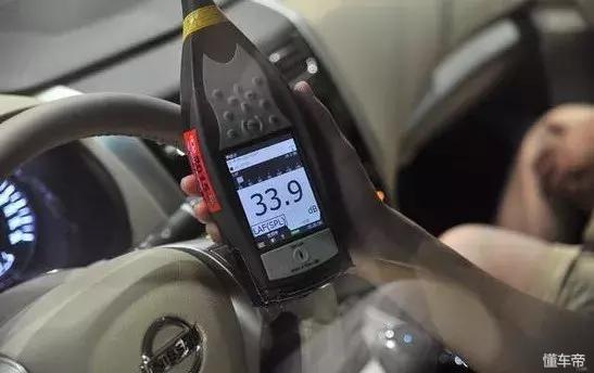 十代半雅阁绞牙避震舒适度,八代雅阁车长舒适度怎么样