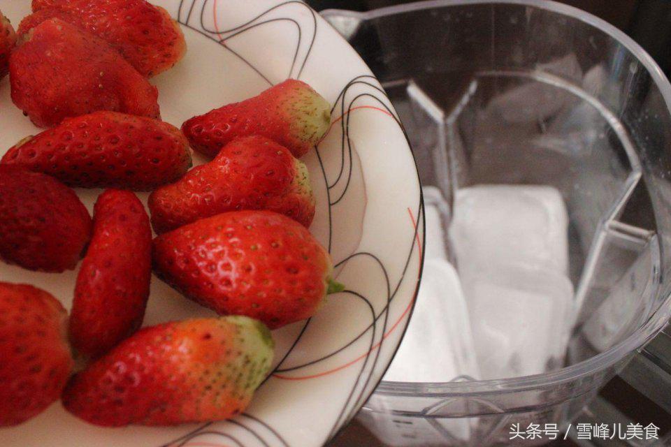 在家做西瓜沙冰的做法,怎样做清爽热带水果沙冰