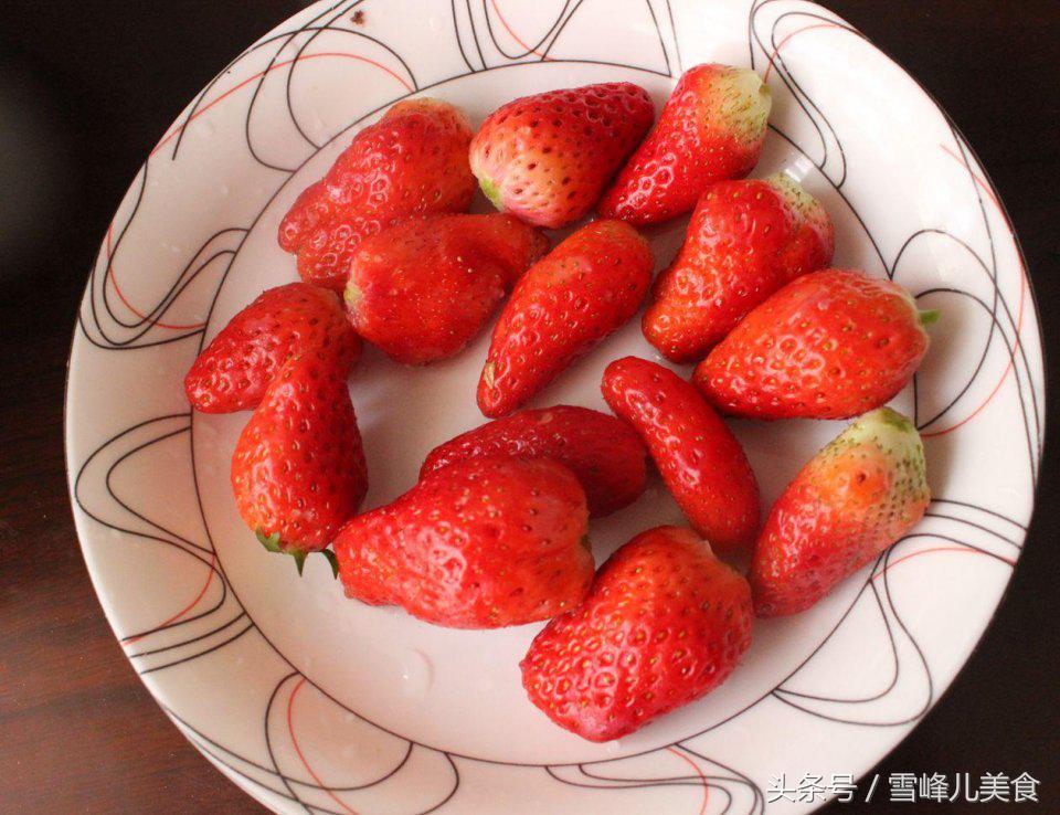 在家做西瓜沙冰的做法,怎样做清爽热带水果沙冰