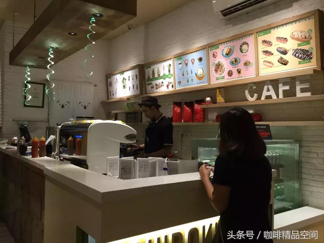 去咖啡厅能做什么工作,到咖啡店工作能做长久吗