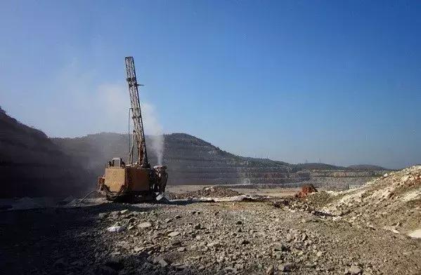 水泥龙头上市公司业绩大幅增长,淡季不淡旺季更旺有什么生意