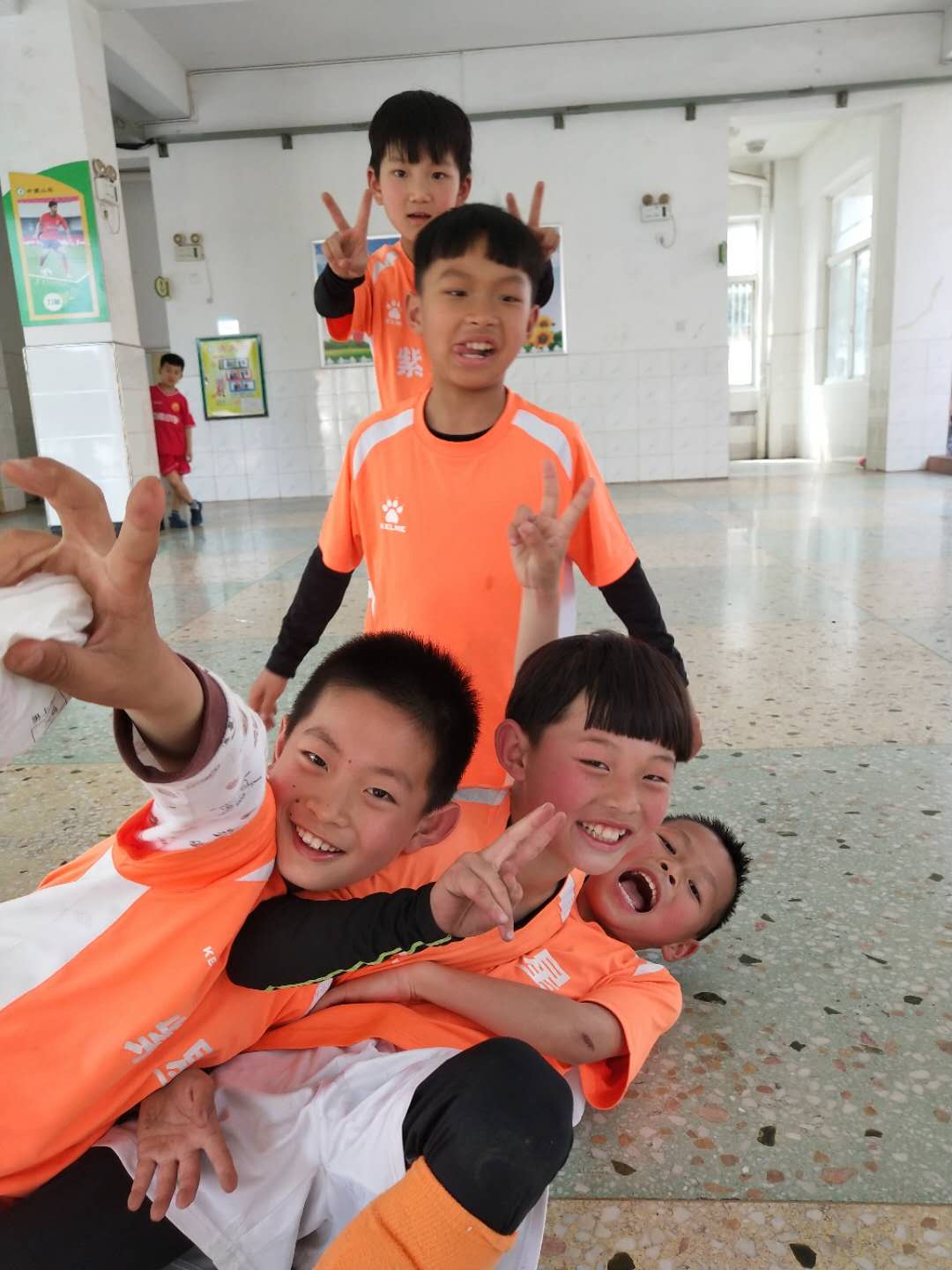 东升小学校队比赛,东升小学2016届