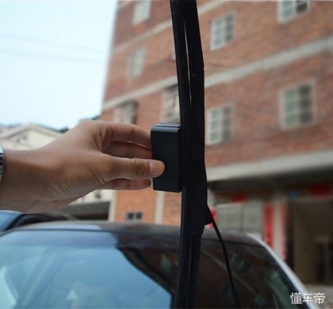车窗玻璃刮不干净小妙招,车窗玻璃怎么减小噪音