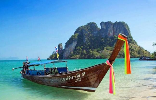 去泰国一定要去的三个地方,第一次去泰国去哪玩比较好