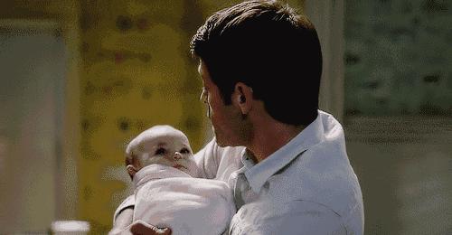 我坐小月子,他却去唱K泡妞