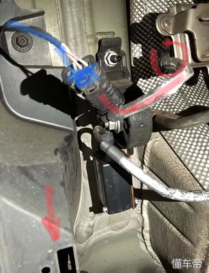 自己动手丰衣足食！M4排气阀门控制器DIY,清洗刹车详解！