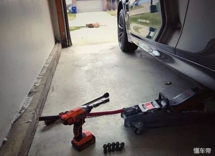 自己动手丰衣足食！M4排气阀门控制器DIY,清洗刹车详解！