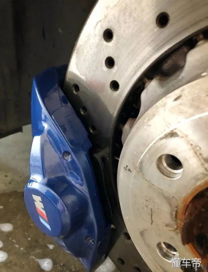 自己动手丰衣足食！M4排气阀门控制器DIY,清洗刹车详解！