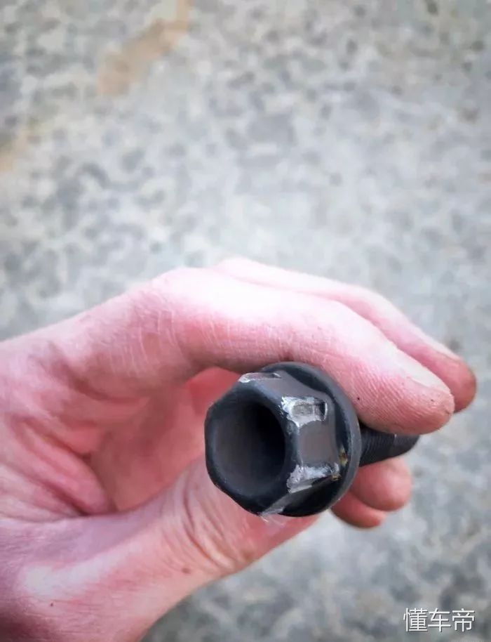 自己动手丰衣足食！M4排气阀门控制器DIY,清洗刹车详解！