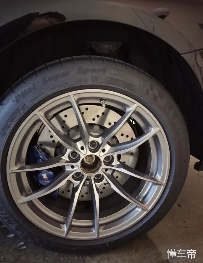 自己动手丰衣足食！M4排气阀门控制器DIY,清洗刹车详解！