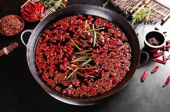 来重庆必玩榜,来重庆不容错过的三家火锅店