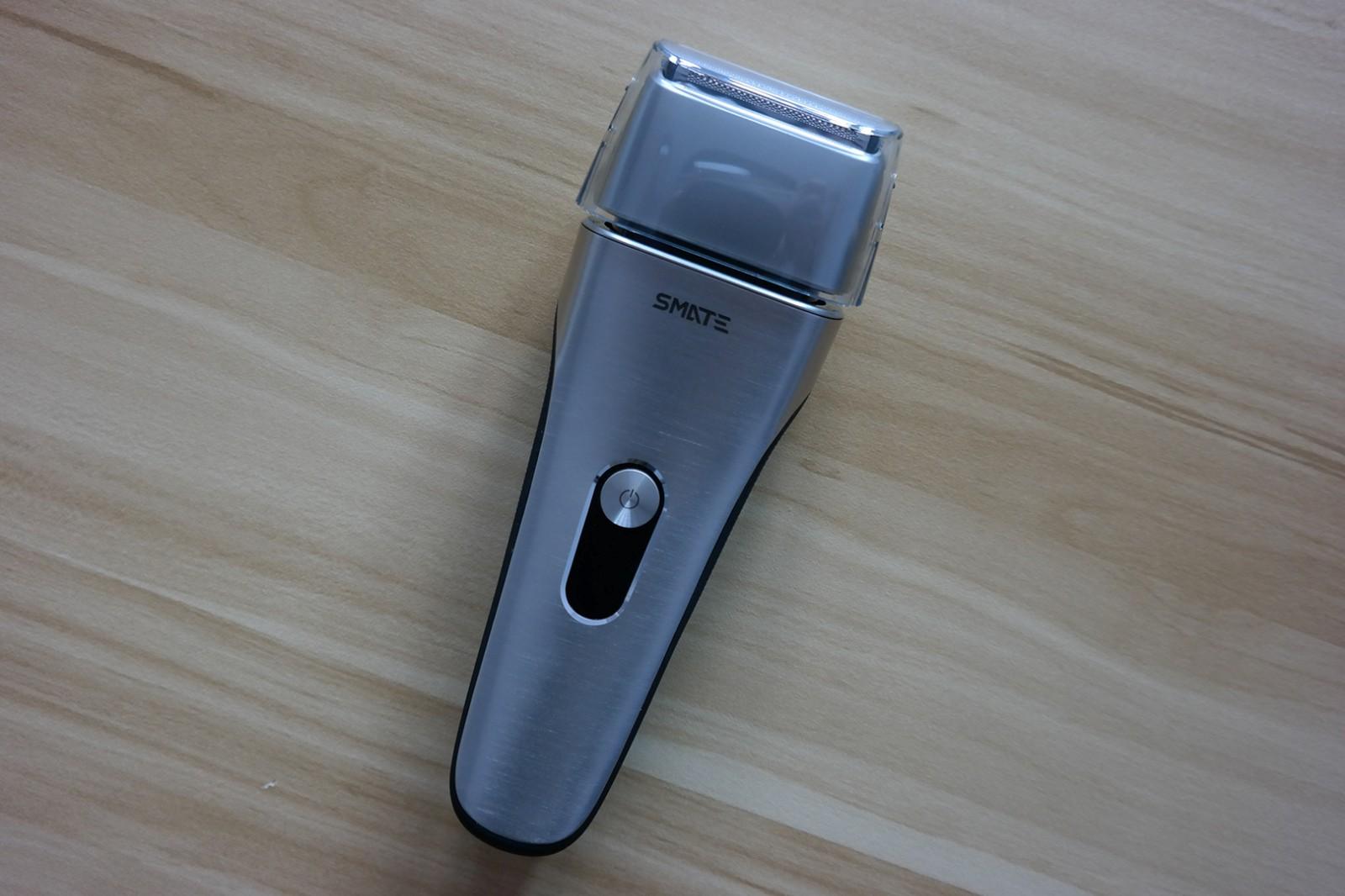 小米须眉灵动三刀头剃须刀评测,小米剃须刀往复式和旋转式测评