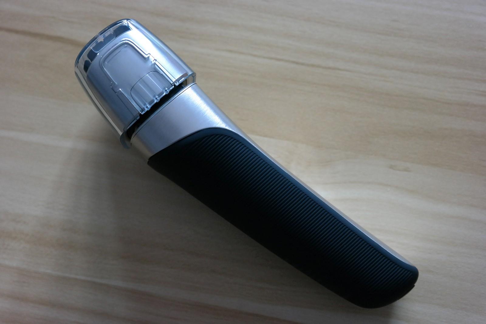 小米须眉灵动三刀头剃须刀评测,小米剃须刀往复式和旋转式测评