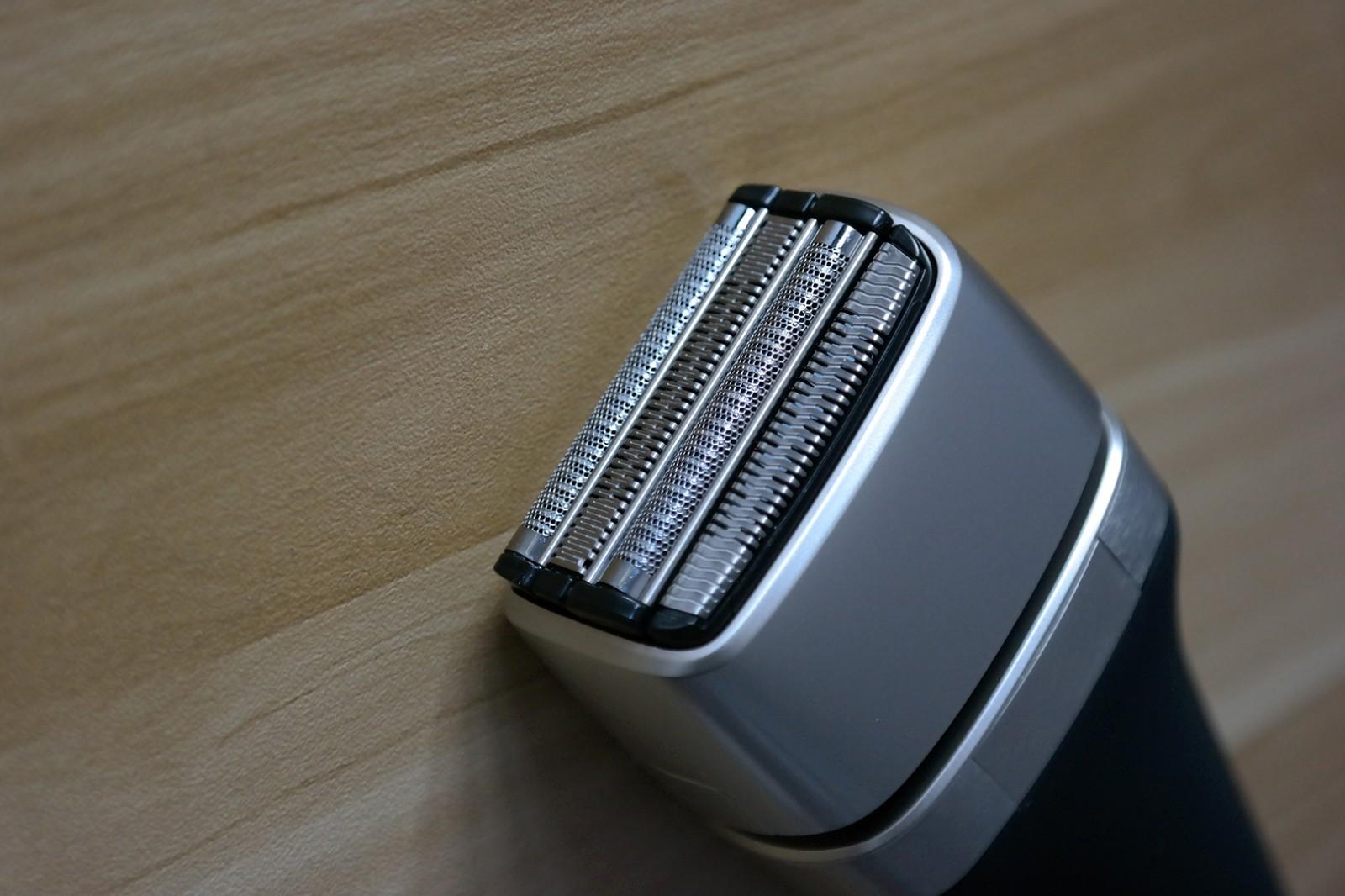 小米须眉灵动三刀头剃须刀评测,小米剃须刀往复式和旋转式测评