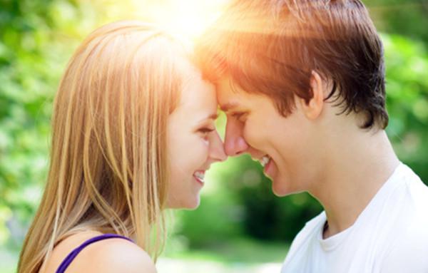 如何看待异地恋不打电话不视频呢?