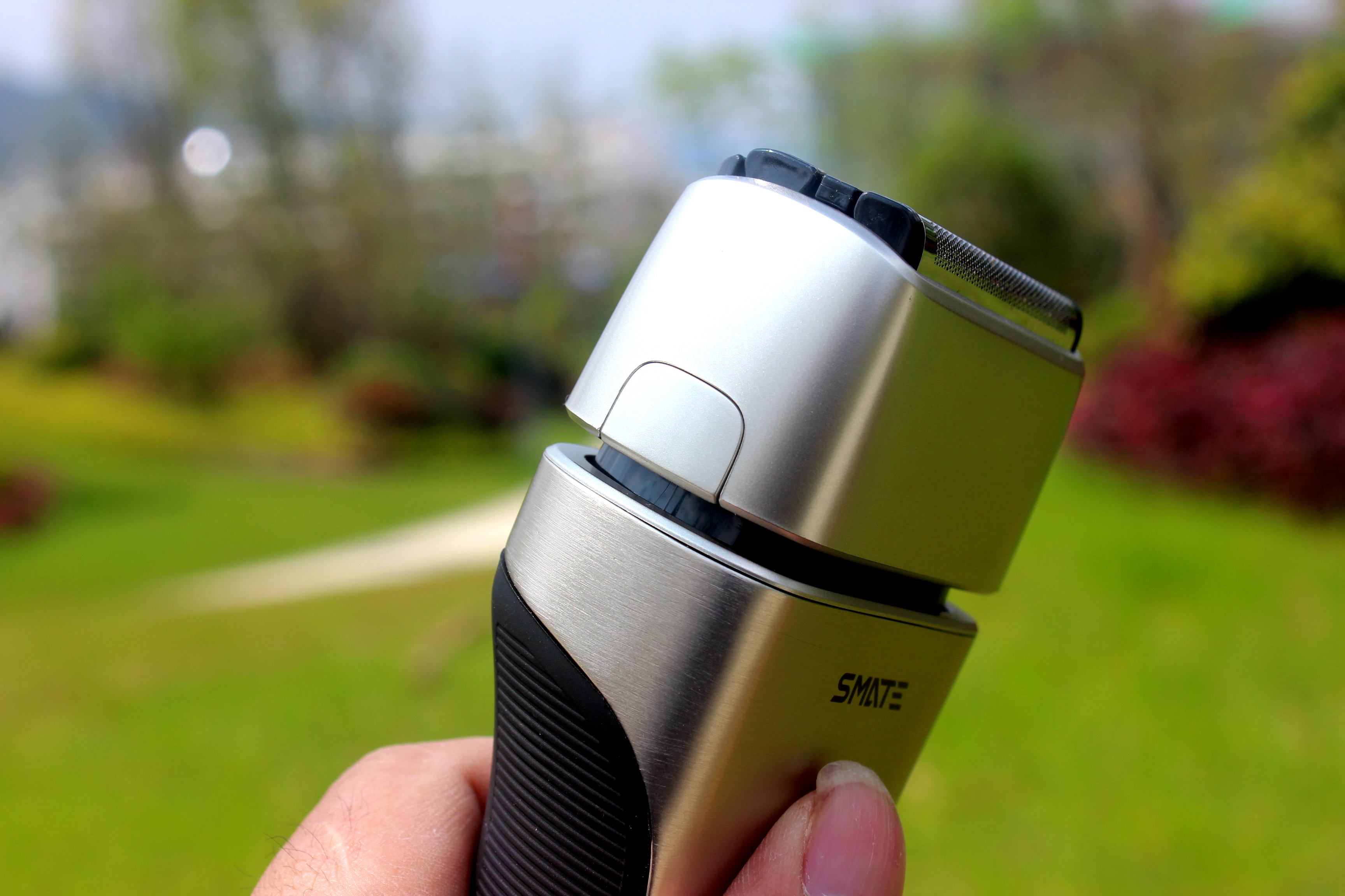 须眉小米剃须刀评测 (小米电动剃须刀s300水洗评测)