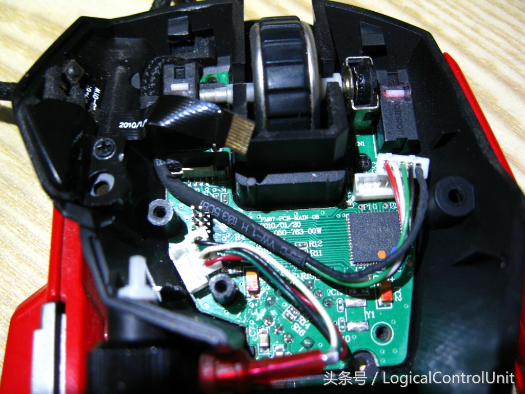 璧涢挍瀹㈤紶鏍噐at7椹卞姩,璧涢挍瀹at7榧犳爣鍔熻兘