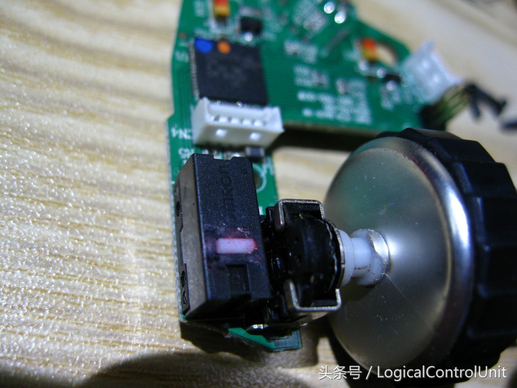 璧涢挍瀹㈤紶鏍噐at7椹卞姩,璧涢挍瀹at7榧犳爣鍔熻兘