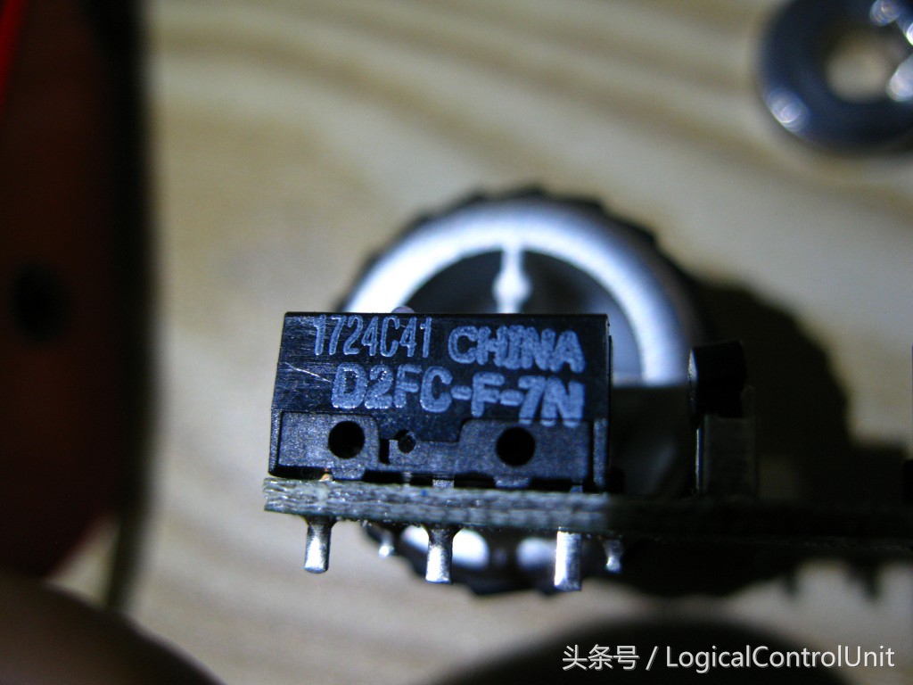 璧涢挍瀹㈤紶鏍噐at7椹卞姩,璧涢挍瀹at7榧犳爣鍔熻兘