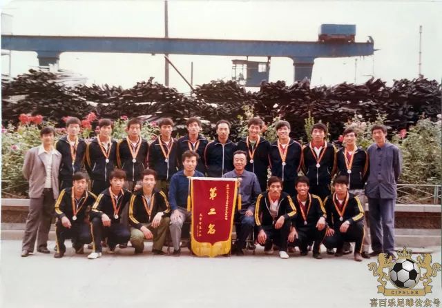 津门足坛双百颂,津门足坛双百颂孙建军