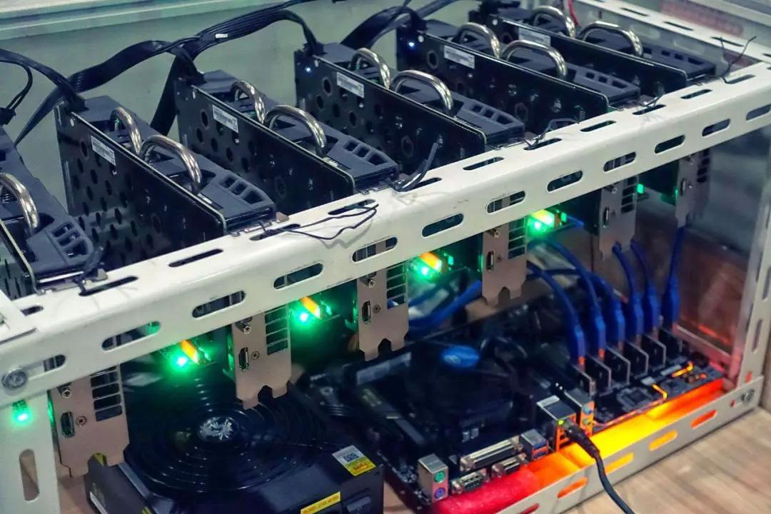 布局BeeChat背后，赵东的“钱庄”局有多大？