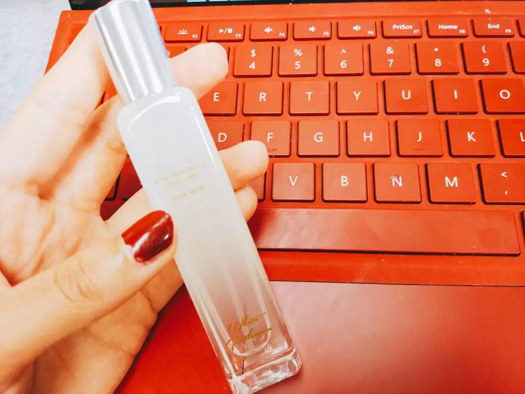 miniso鎶栭煶璐墿,miniso鍗佸ぇ蹇呬拱鐗╁搧