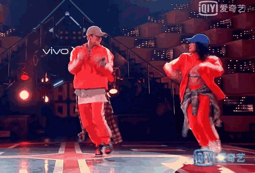 这就是街舞第一季比较炸裂的团舞,这就是街舞往期视频