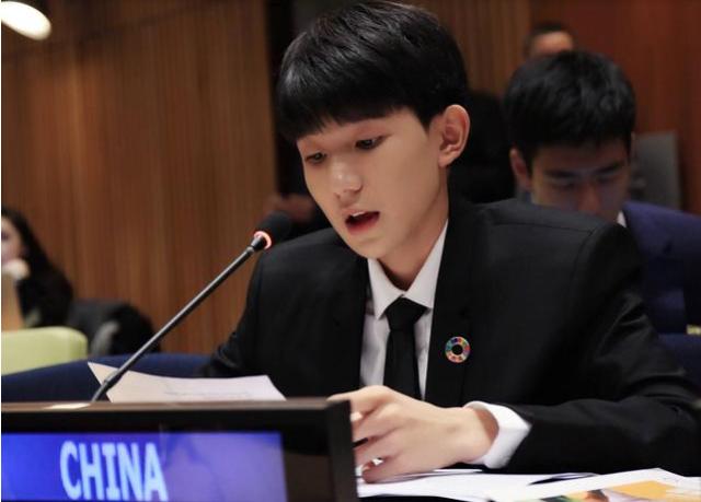 王源大主宰杀青最后的一场戏,王源演的大主宰电视剧