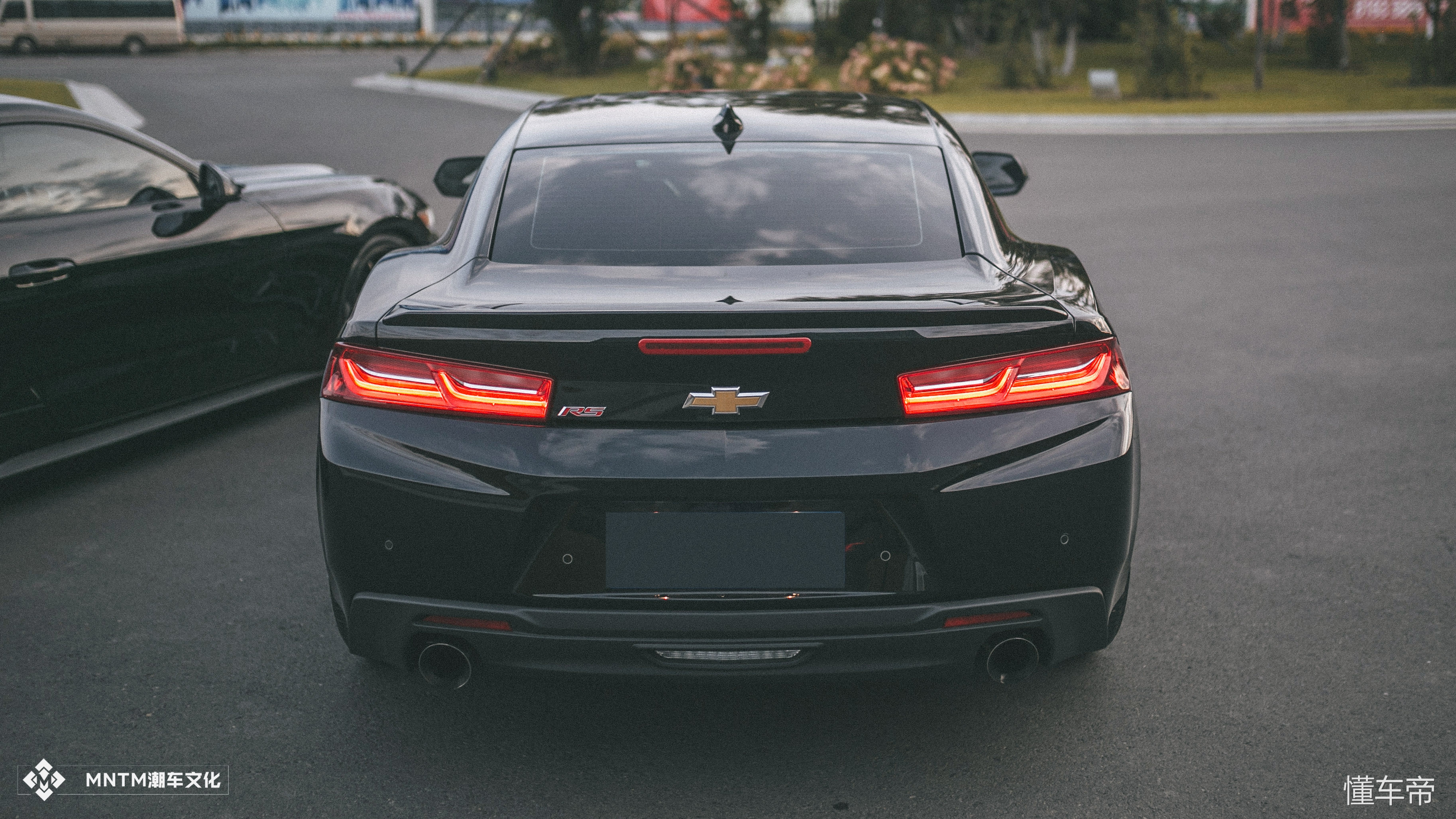 0-1科迈罗对比野马,科迈罗和野马的对比照