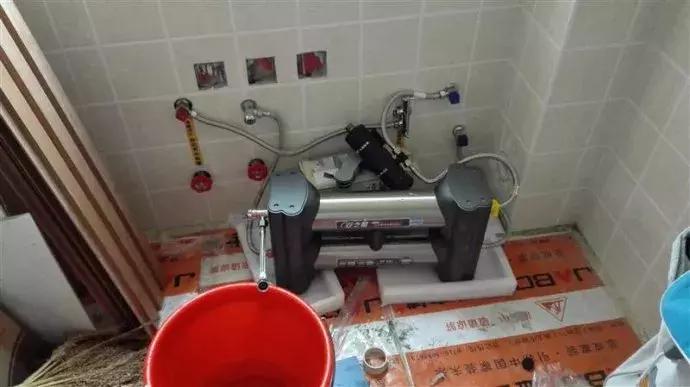 卫浴洁具集成吊顶安装,整体卫浴吊顶安装图