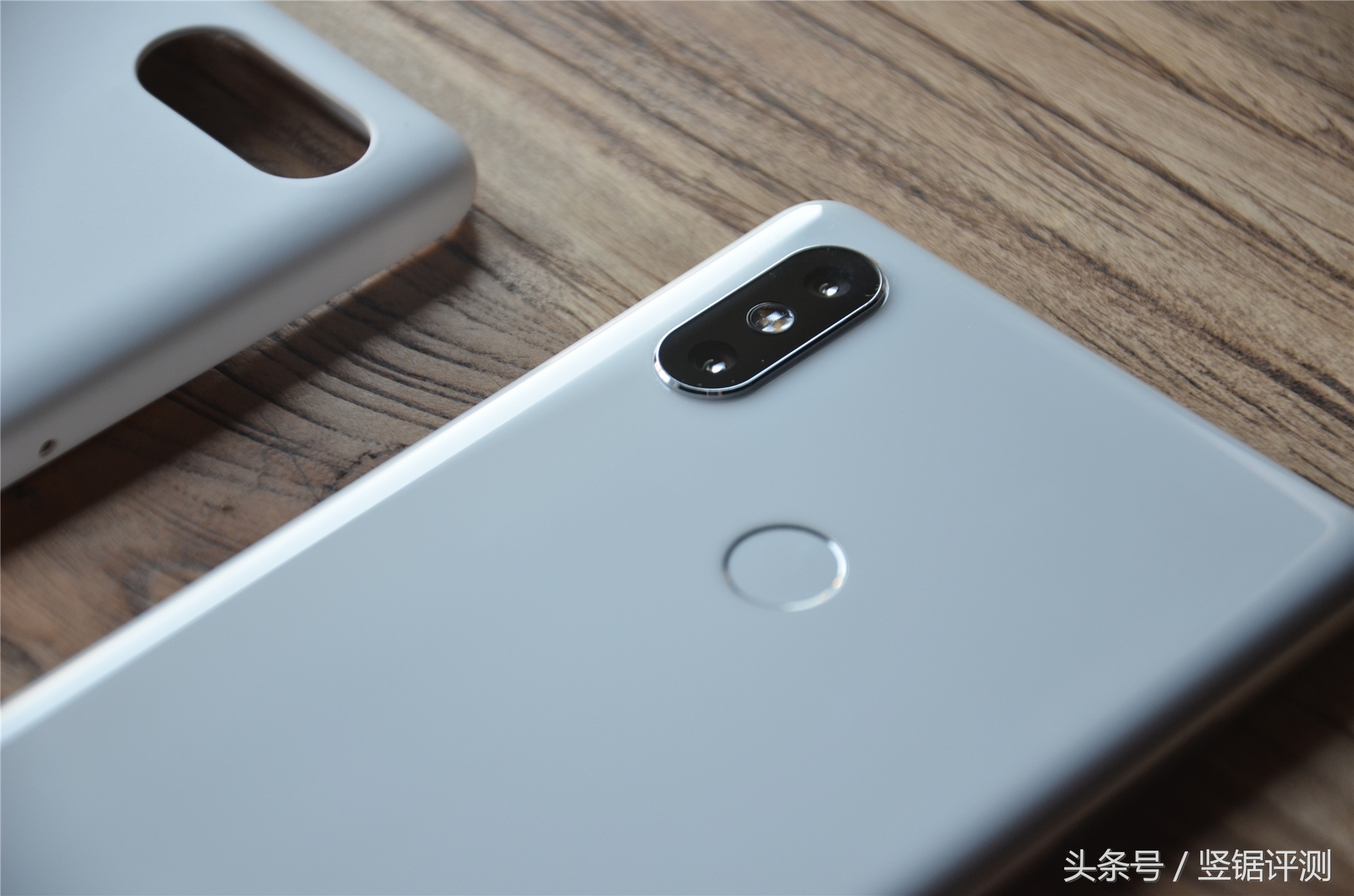 小米mix2s拍照短板补齐,雷军谈华为小米拍照排名