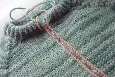 简单款套头毛衣完整版教程,套头毛衣忘记留领窝咋补救