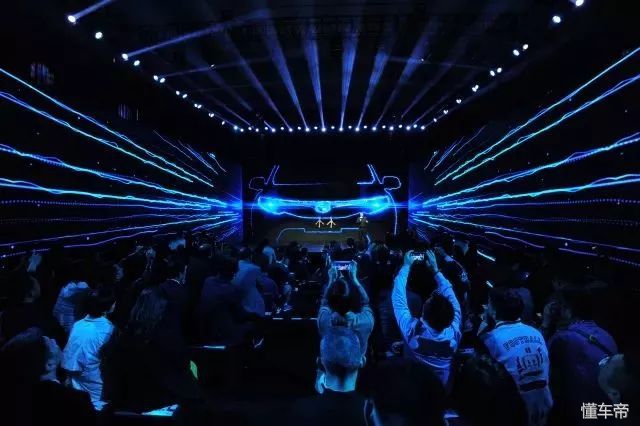 东南汽车最大的优点,东南原车的尾翼