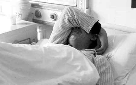 喂孩子吃活蝌蚪,生吃活蝌蚪治疗啥病