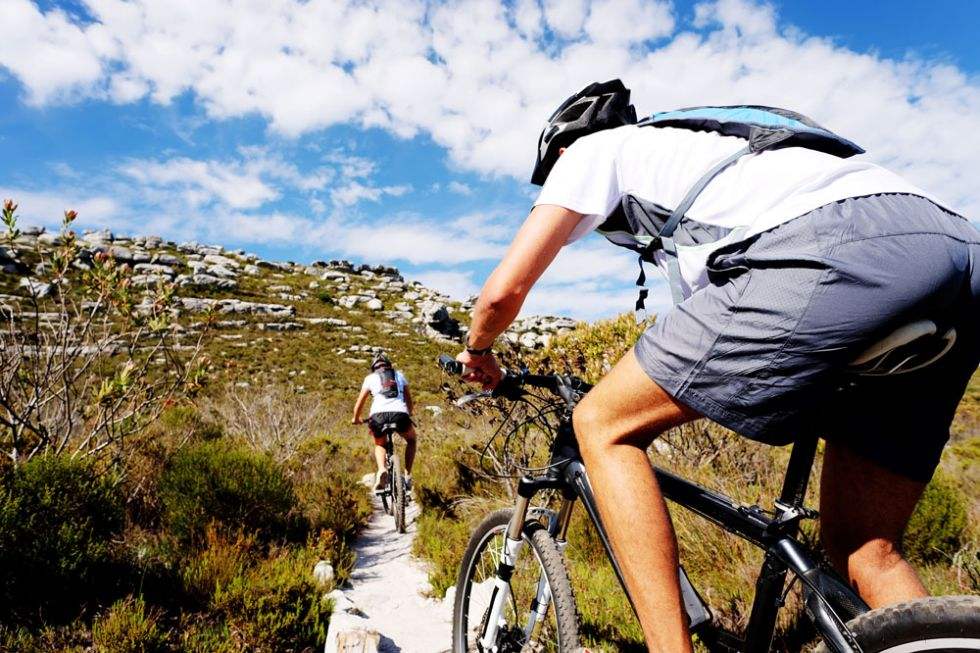 你必须知道的户外骑行必备装备,公路骑行装备清单一览表