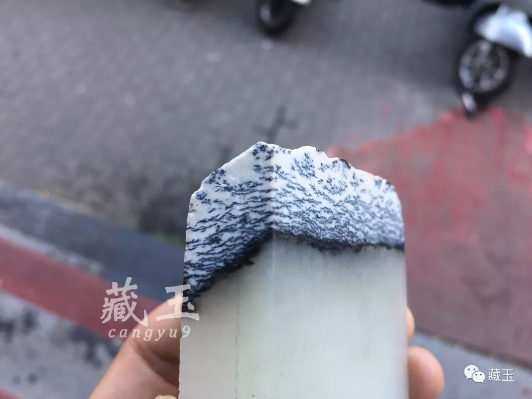 和田玉俄料贵吗,俄料和青海料哪个贵