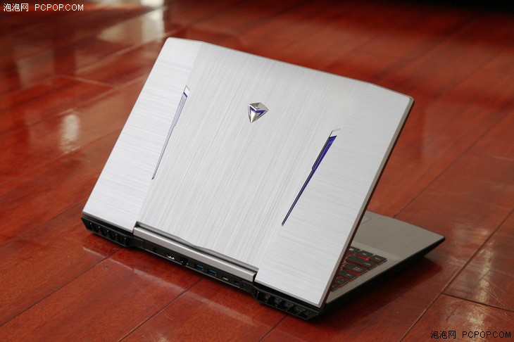 机械师t90-v65十代英特尔酷睿,机械师t58和t90笔记本对比