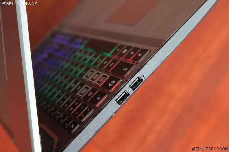 机械师t90-v65十代英特尔酷睿,机械师t58和t90笔记本对比