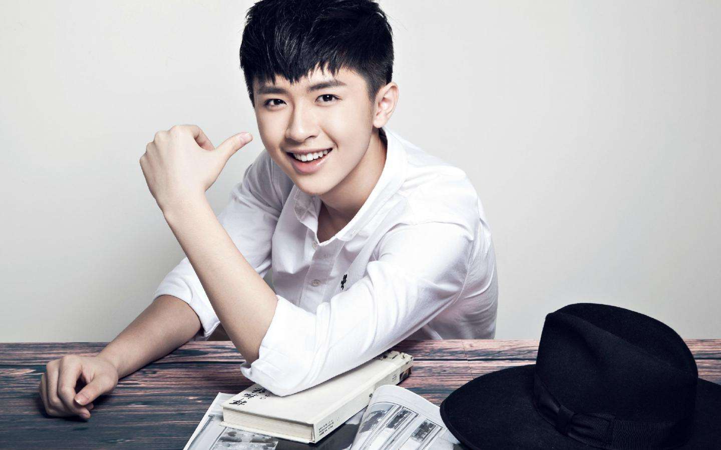 男士化妆教程变女神,男士化妆的正确步骤