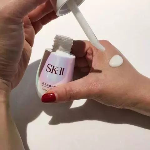 海蓝之谜和skii谁更好,是sk2更好用还是海蓝之谜更好用