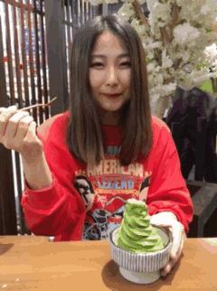 全国分店200多家的原谅色网红甜品，这次你被“绿”得心甘情愿！