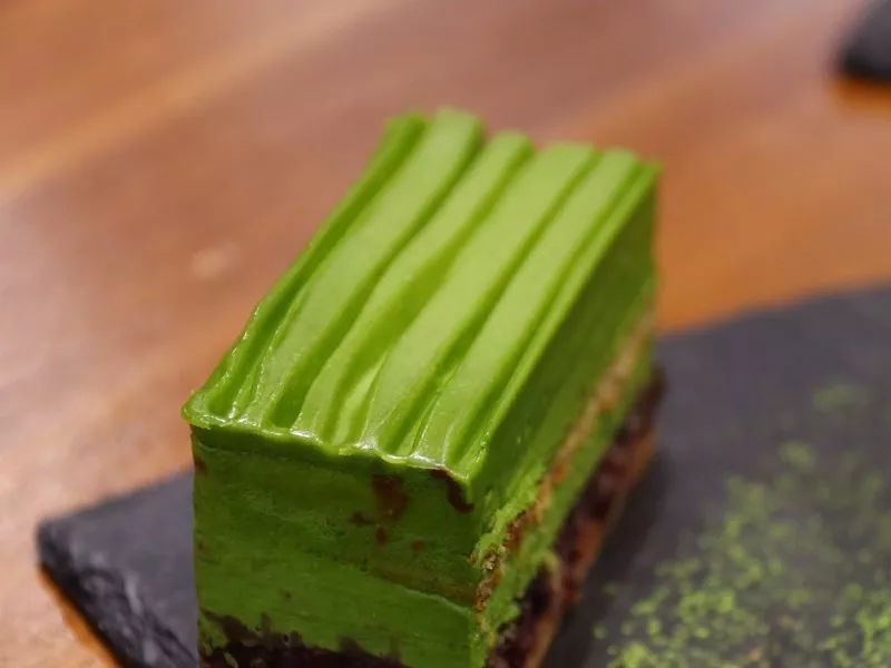 全国分店200多家的原谅色网红甜品，这次你被“绿”得心甘情愿！